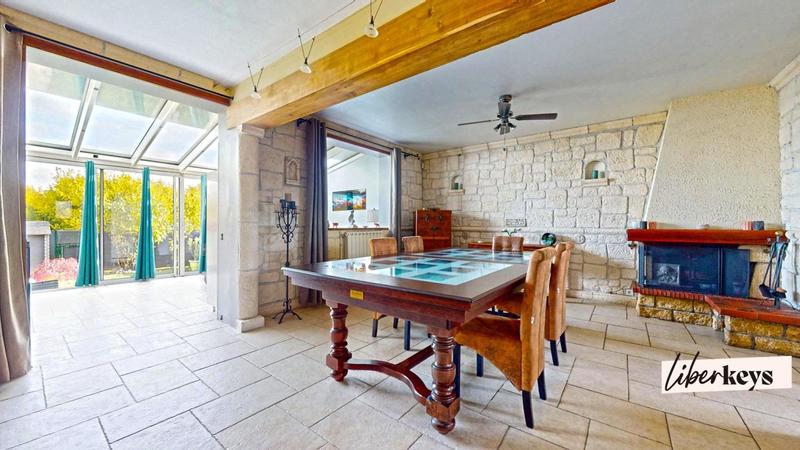 Maison - 118 m² - 7 pièces