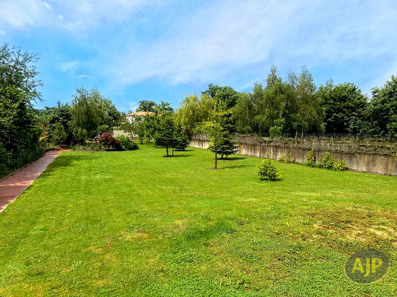 Maison - 152 m² - 6 pièces