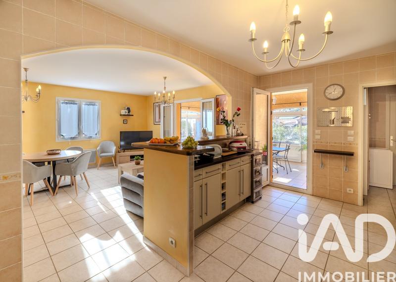 Maison - 110 m² - 6 pièces