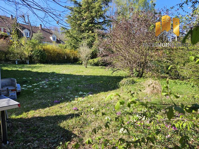 Maison contemporaine - 213 m² - 9 pièces