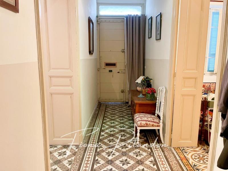 Maison - 357 m² - 13 pièces