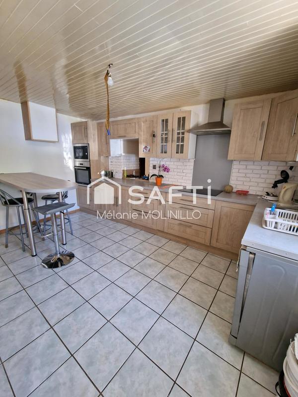 Maison - 135 m² - 8 pièces