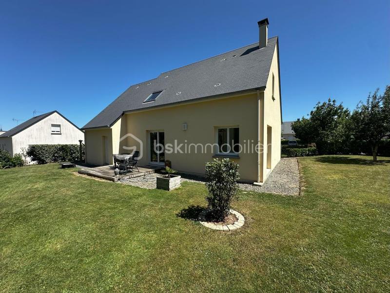 Maison - 97 m² - 4 pièces