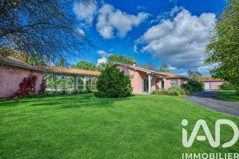 Maison - 160 m² - 6 pièces