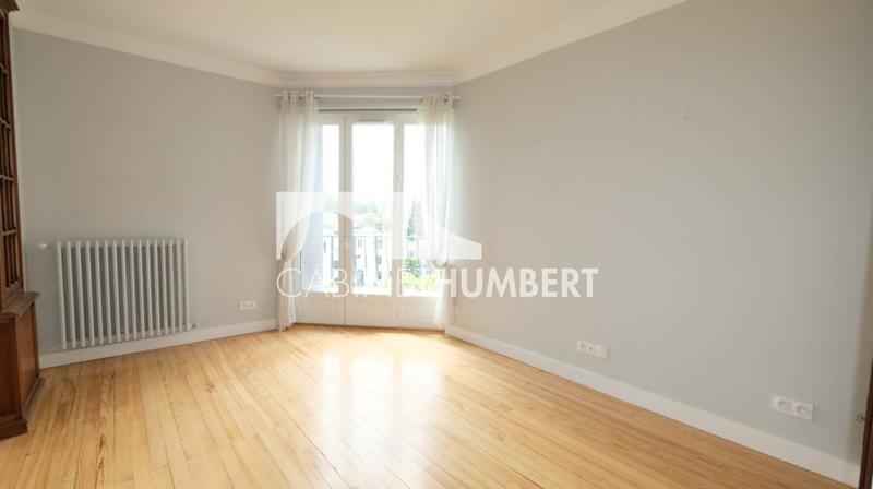 Appartement - 80 m² - 3 pièces
