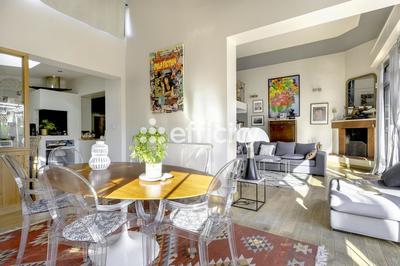 Villa - 226 m² - 7 pièces