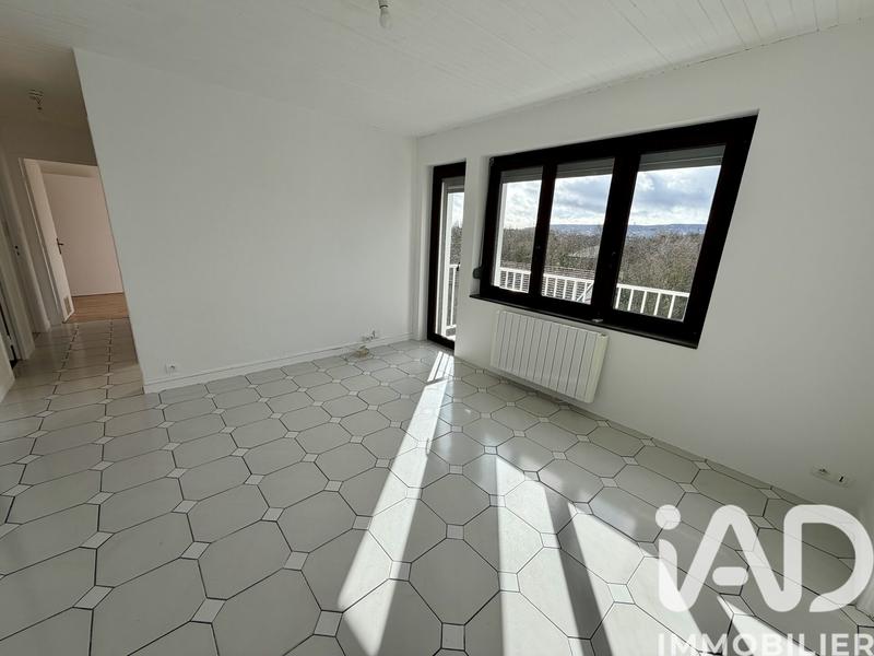 Appartement - 72 m² - 5 pièces