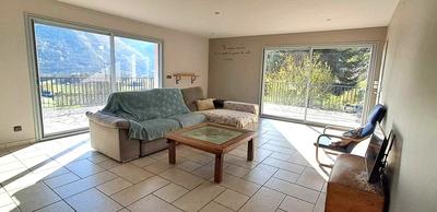 Maison - 179 m² - 7 pièces