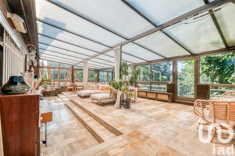 Maison - 431 m² - 9 pièces