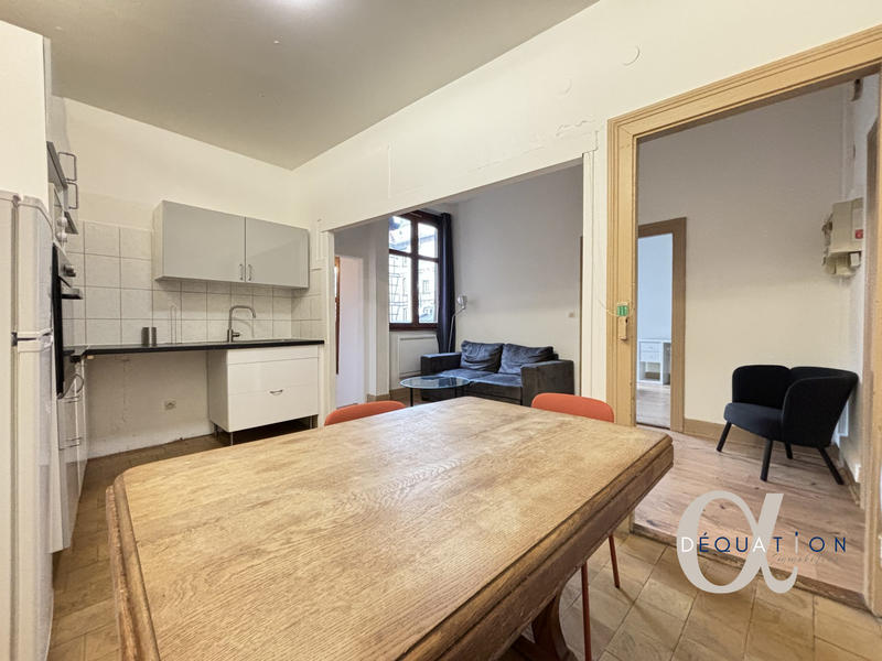 Appartement - 82 m² - 4 pièces