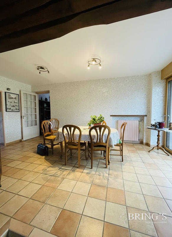 Maison ancienne - 167 m² - 6 pièces