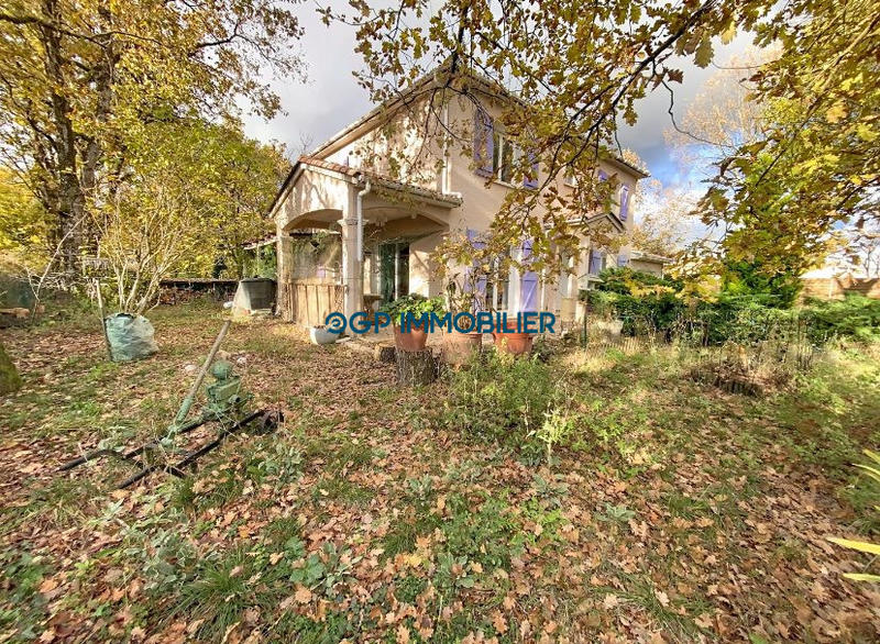 Maison - 143 m² - 7 pièces