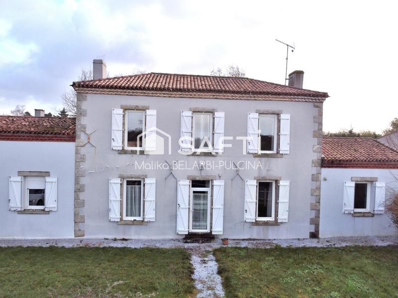 Maison - 201 m² - 7 pièces