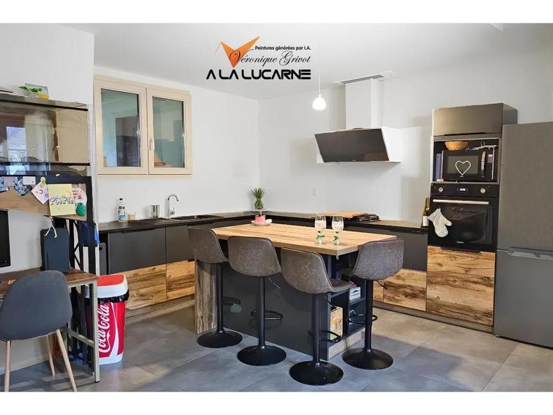 Maison - 92 m² - 4 pièces