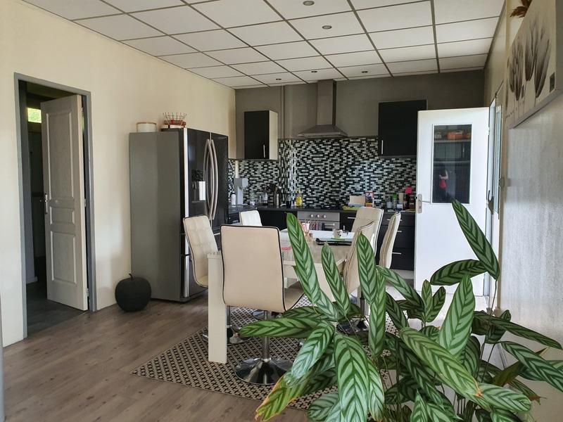 Propriété - 482 m² - 20 pièces