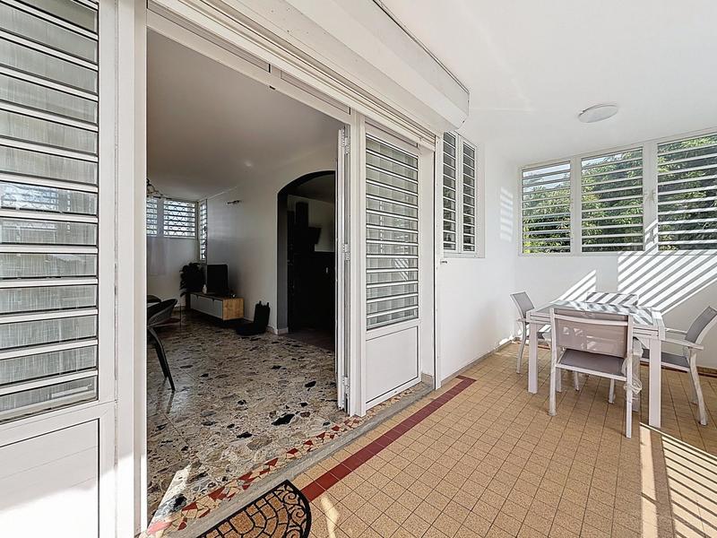 Appartement - 81 m² - 4 pièces