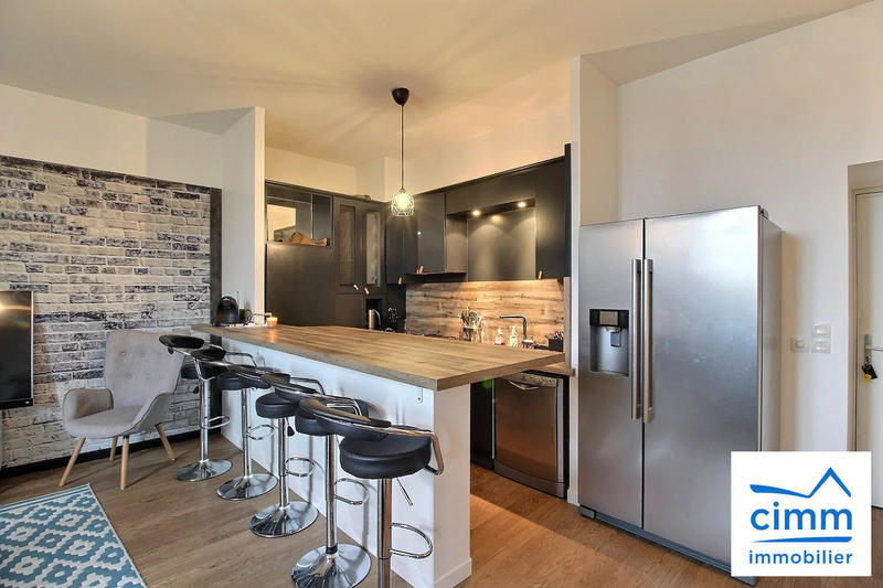 Appartement - 72 m² - 3 pièces