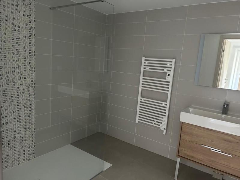 Appartement - 93 m² - 4 pièces