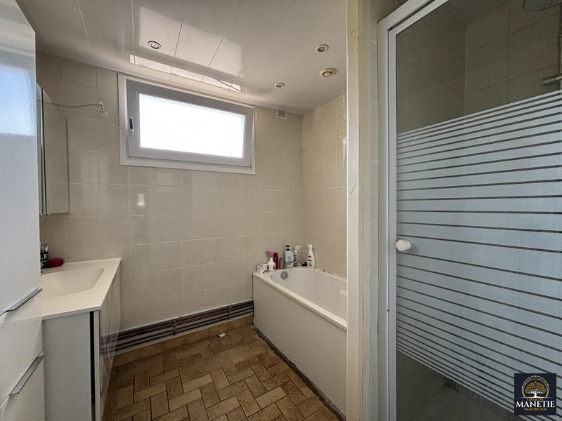 Maison - 150 m² - 7 pièces