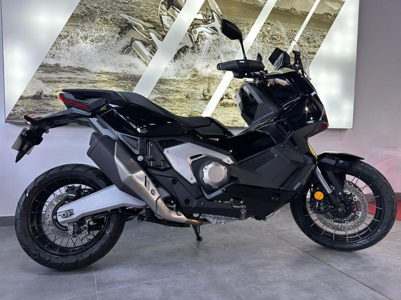 Honda X-Adv 750