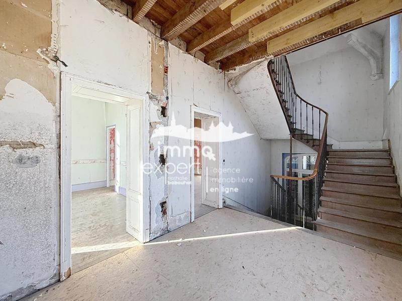 Maison - 170 m² - 8 pièces