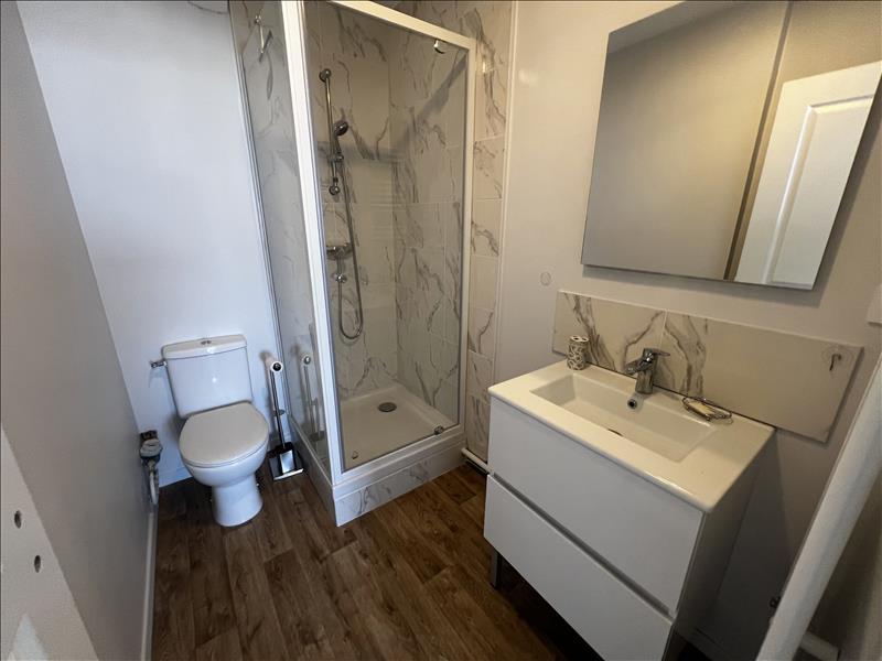 Appartement - 96 m² - 5 pièces