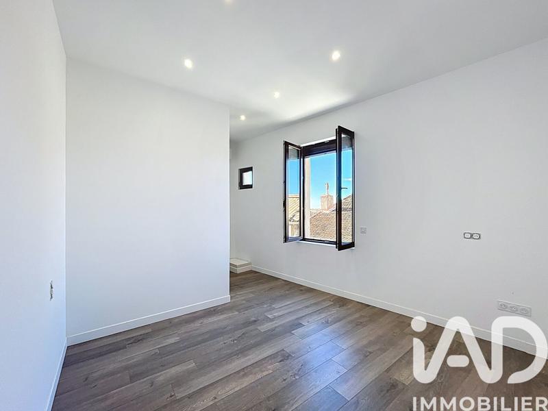Maison - 180 m² - 5 pièces