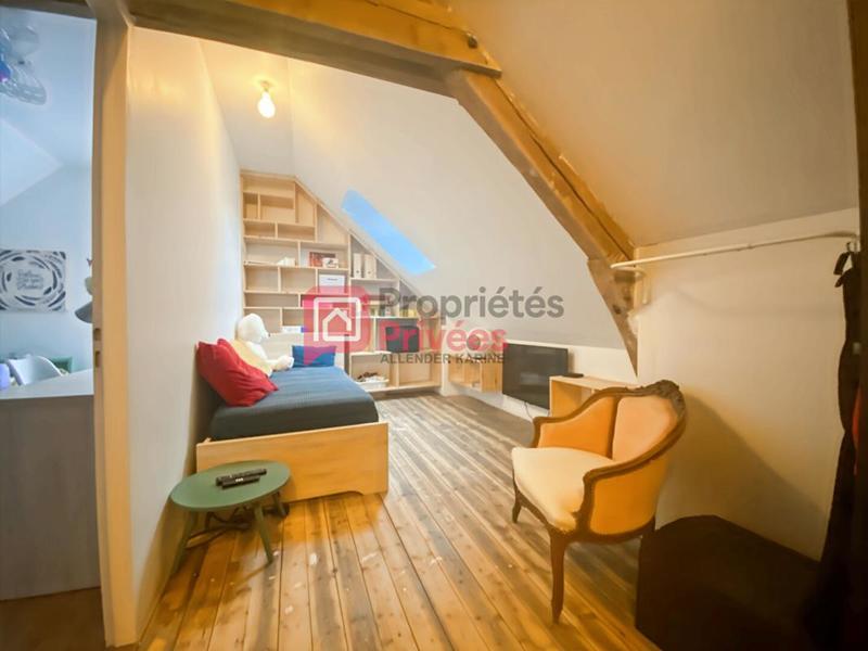 Maison - 165 m² - 9 pièces