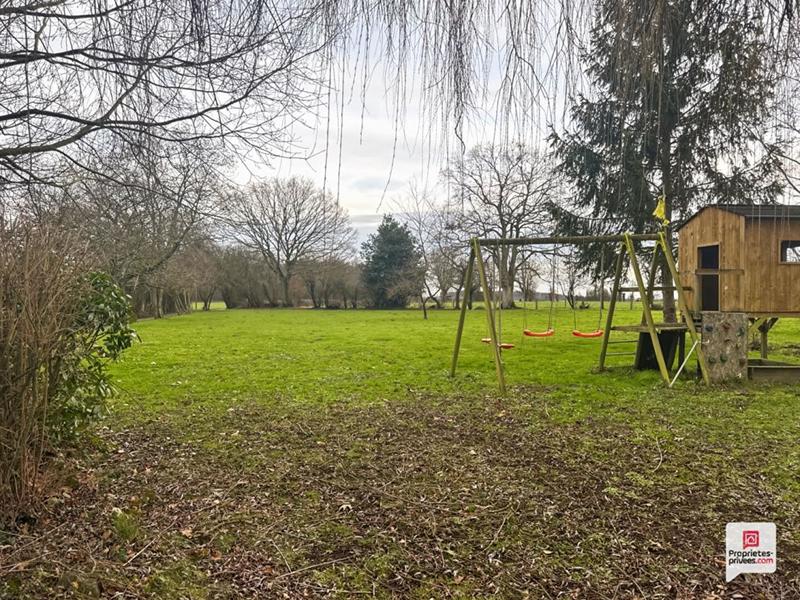 Maison - 194 m² - 8 pièces