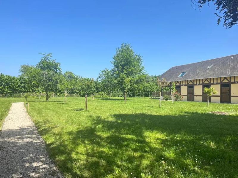 Maison - 221 m² - 8 pièces