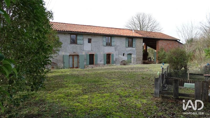 Maison - 245 m² - 6 pièces