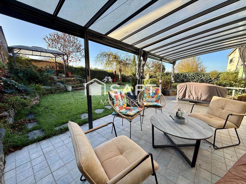 Maison - 223 m² - 10 pièces