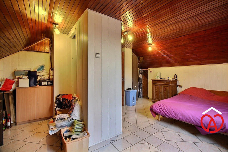 Maison ancienne - 243 m² - 9 pièces