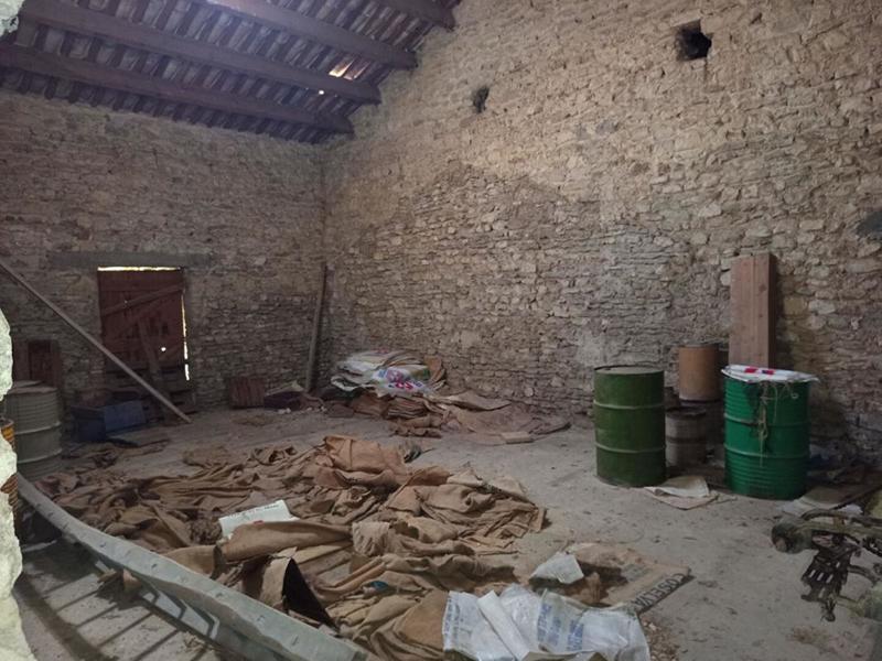 Corps de ferme - 370 m² - 10 pièces