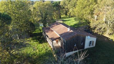 Maison - 130 m² - 7 pièces