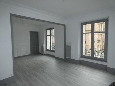 Appartement - 72 m² - 2 pièces