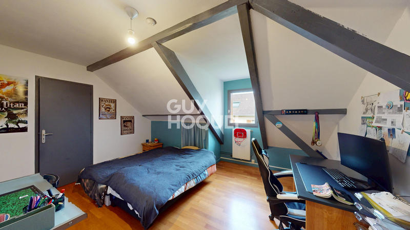 Maison - 115 m² - 6 pièces