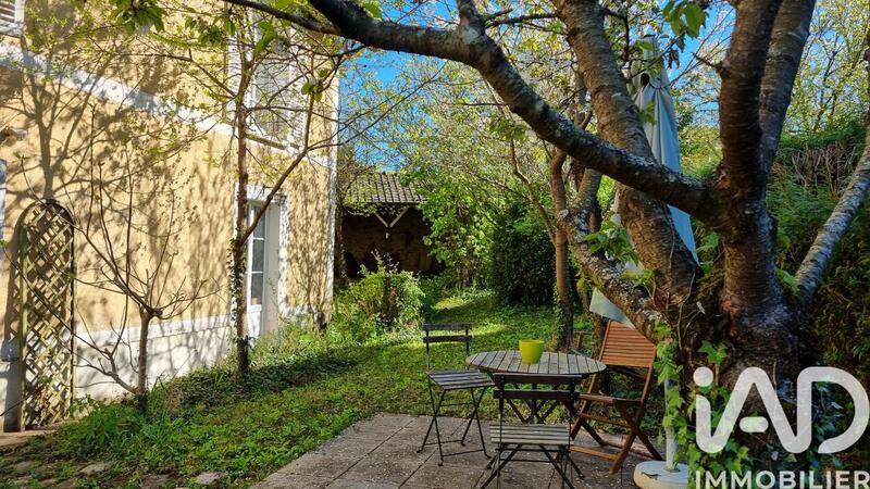 Maison - 158 m² - 6 pièces