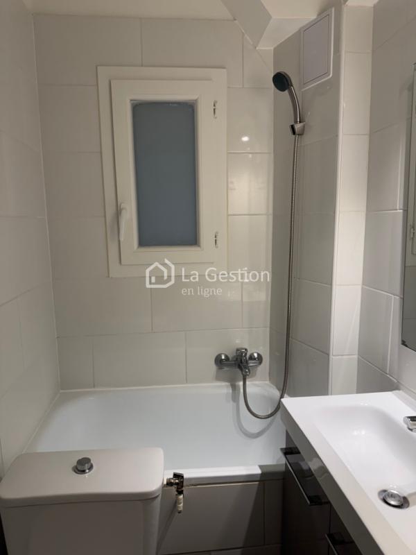 Studio - 15 m² - 1 pièce