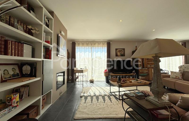 Appartement - 117 m² - 4 pièces