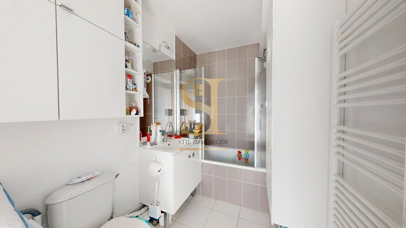 Appartement - 94 m² - 5 pièces