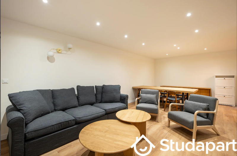 Chambre - 12 m² - 1 pièce