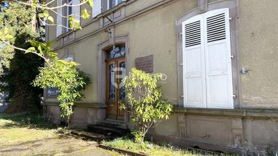 Maison de maîtres - 366 m² - 12 pièces