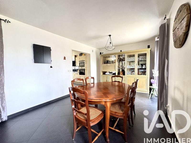 Maison - 123 m² - 6 pièces