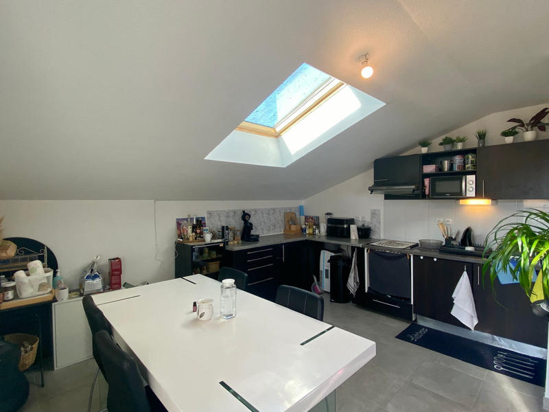 Appartement - 84 m² - 4 pièces