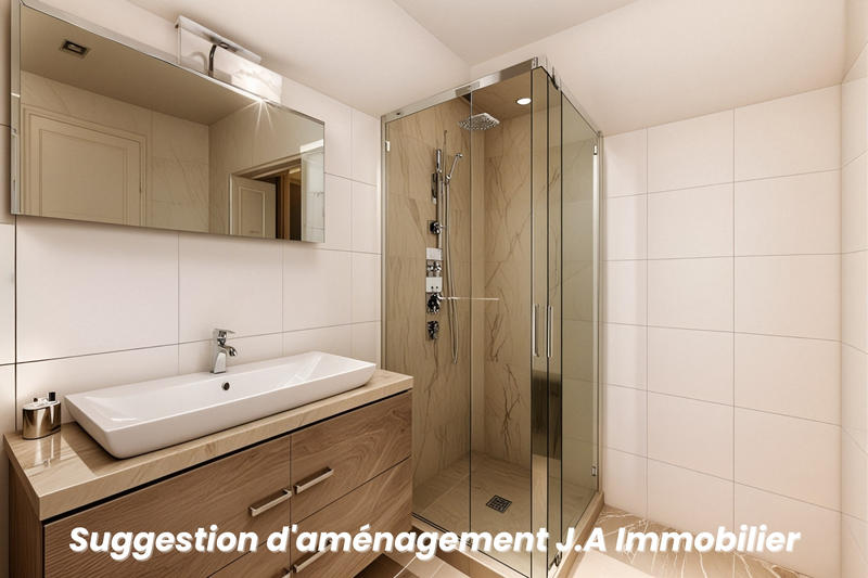 Appartement - 80 m² - 4 pièces