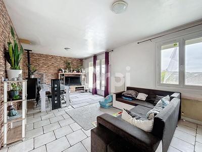 Maison - 105 m² - 4 pièces