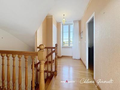 Maison de ville - 174 m² - 8 pièces