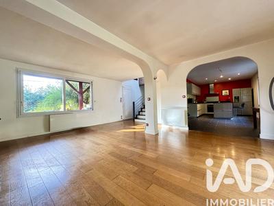Maison - 144 m² - 6 pièces