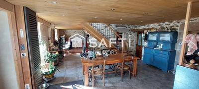 Maison - 160 m² - 6 pièces